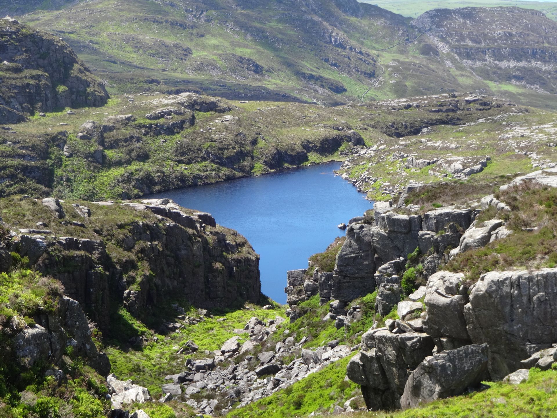 Lake between the crags